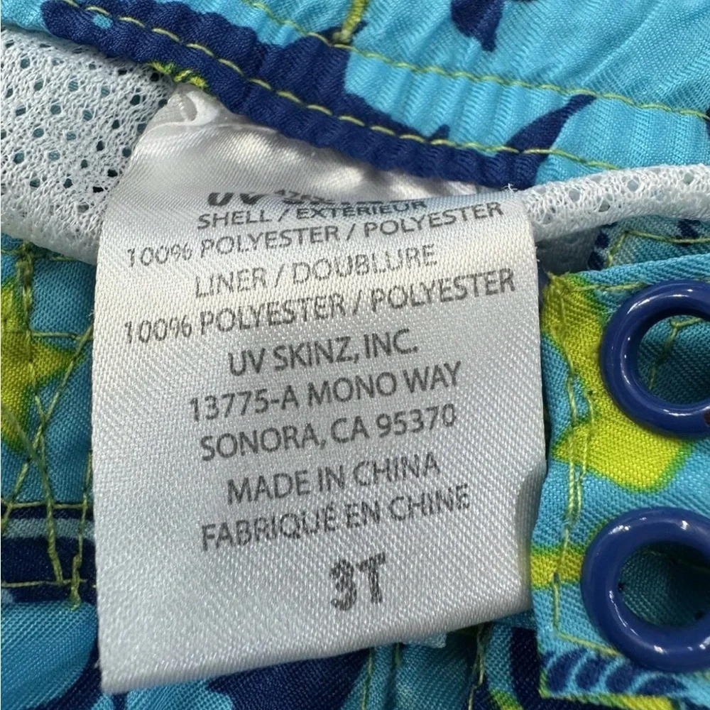 UV Skinz Boys 3T Swim Suit With Cargo Pockets Blue‎ Anchors And Sharks